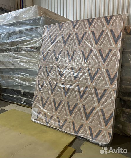 Матрас 160х200