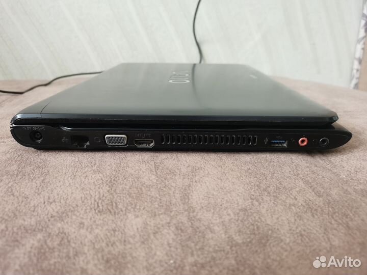 Sony vaio sve151j11v