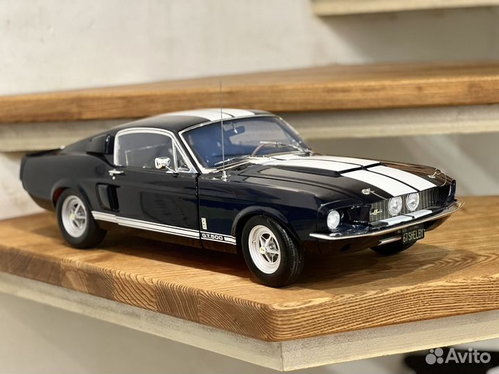Автомобиль Ford Mustang 1967 Shelby GT-500
