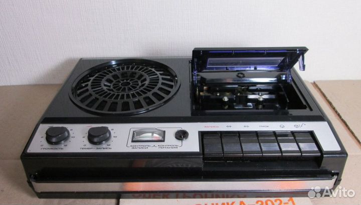 Новый магнитофон Электроника 302