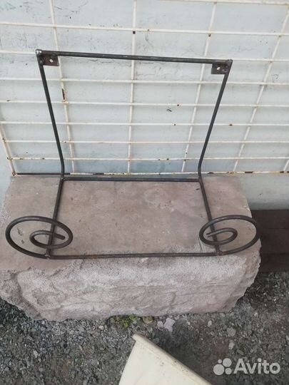 Кронштейны для цветочных ящиков