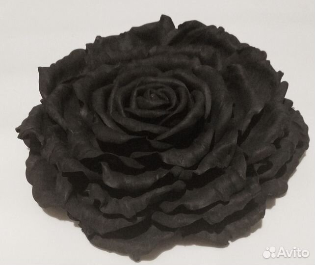 Брошь цветы роза