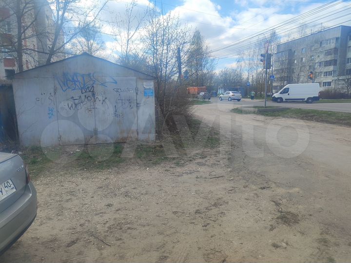 Гараж