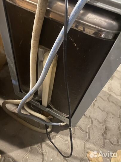 Посудомойка ariston на запчасти или под ремонт