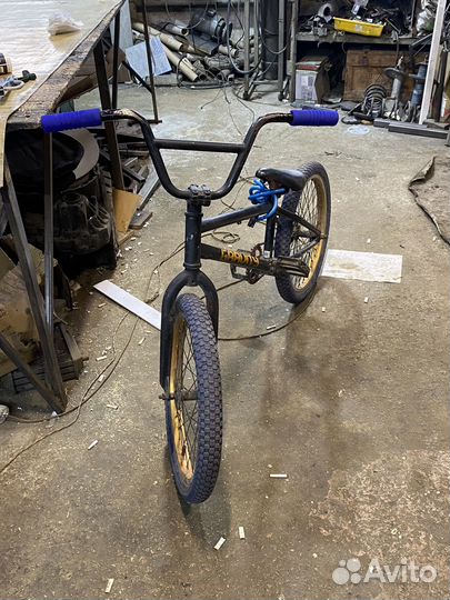 Велосипед BMX