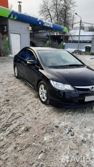 Honda Civic 1.8 МТ, 2007, битый, 350 000 км