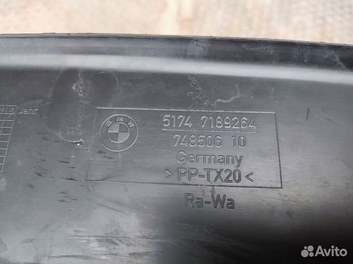 Воздухозаборник BMW 1 E81,E82, E87 LCI 2004-2011