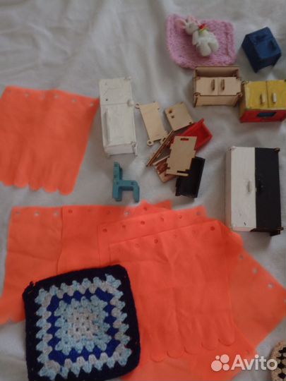 Мебель для кукольного домика деревянная