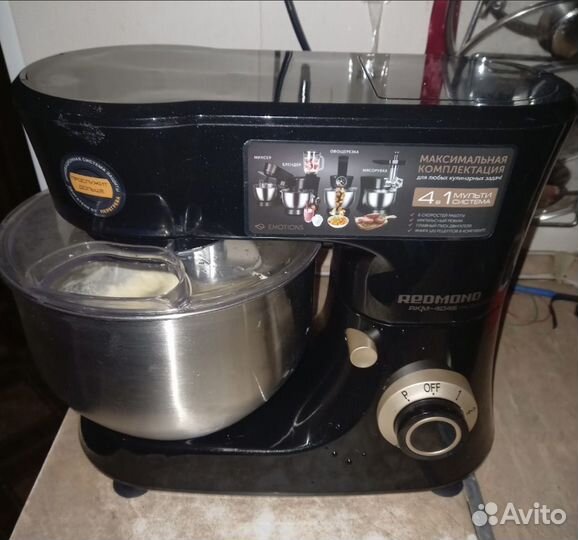 Кухонный комбайн redmond