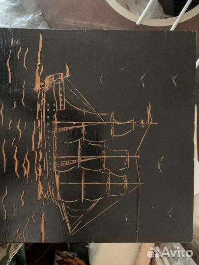 Картина, выжженая на дереве