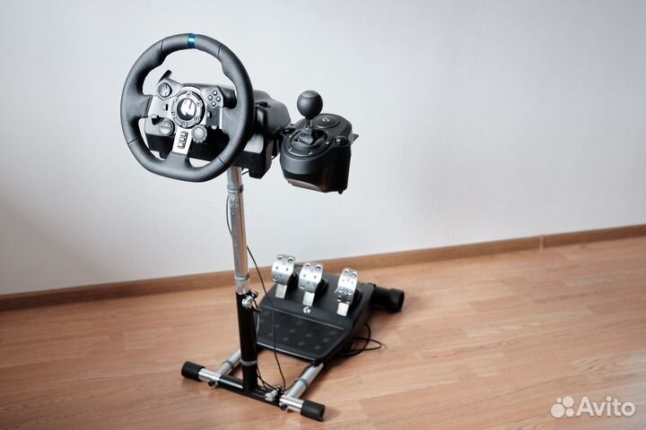 Руль Logitech G923 + стойка и коробка передач