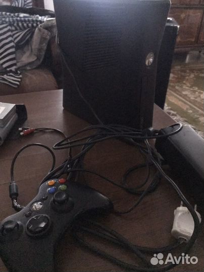 Xbox 360 с джостиком