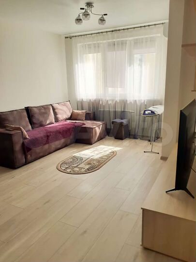 2-к. квартира, 42 м², 8/16 эт.