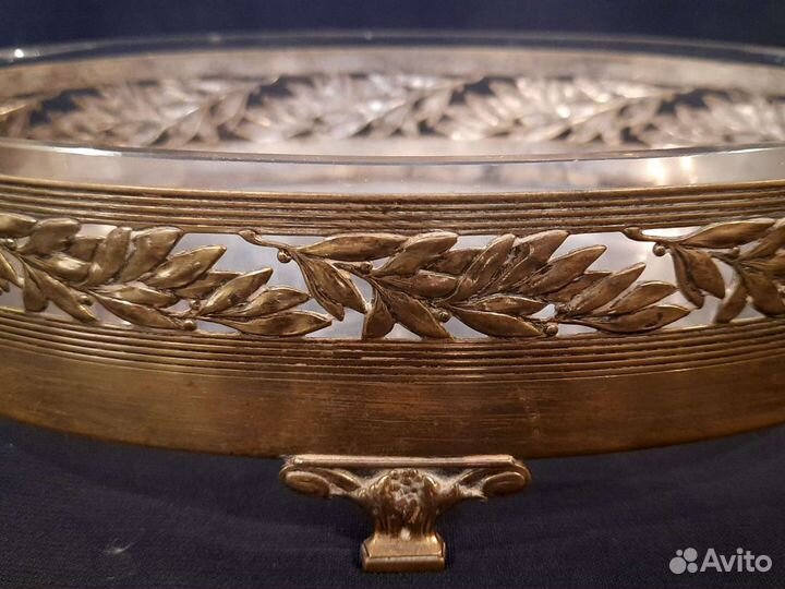 Конфетница 