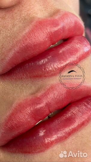 Мастер перманентного макияжа