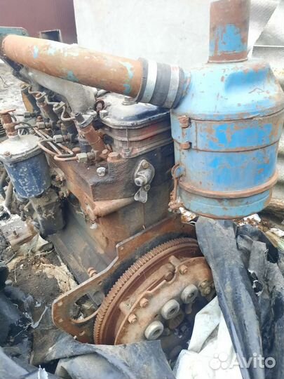 Двигатель д-240