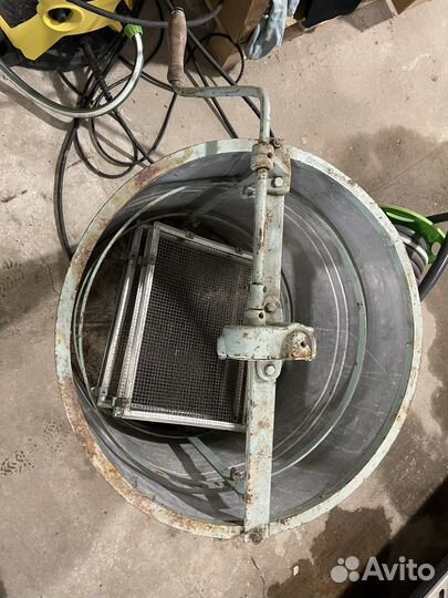 Двухрамочная медогонка торг