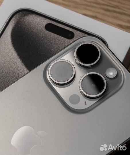 iPhone 15 Pro, 128 ГБ
