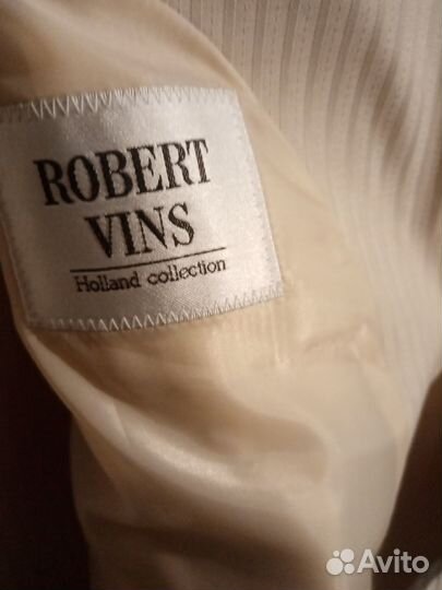 Мужской свадебный костюм 48