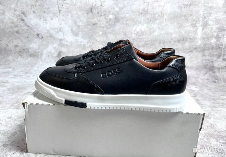 Кроссовки Boss универсальные