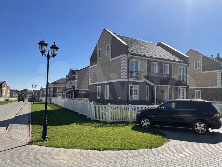 Дом 135 м² на участке 4 сот.