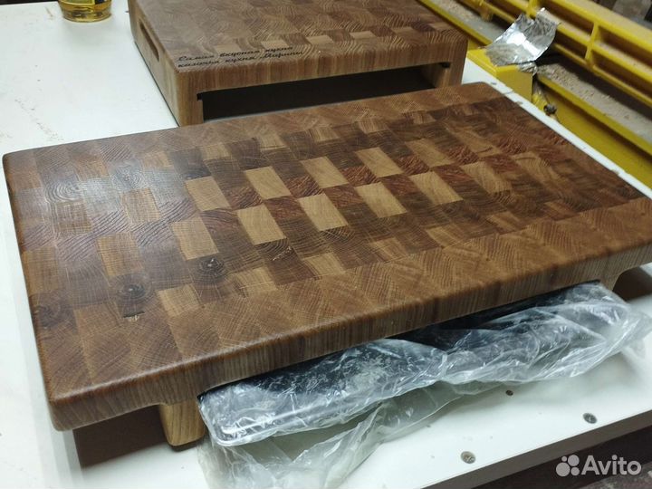 Большая торцевая разделочная доска с гастроёмкостю