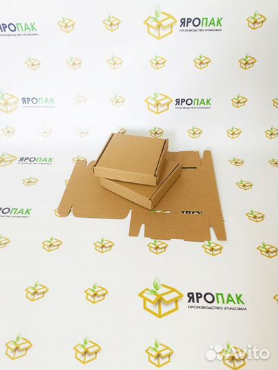 Картонная коробка самосборная 122x122x27