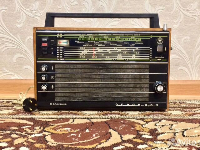 Океан 209 в темноте. Приёмник океан 209. Радиоприемник океан 206. Авито приемник океан 209. Приёмник океан 209.