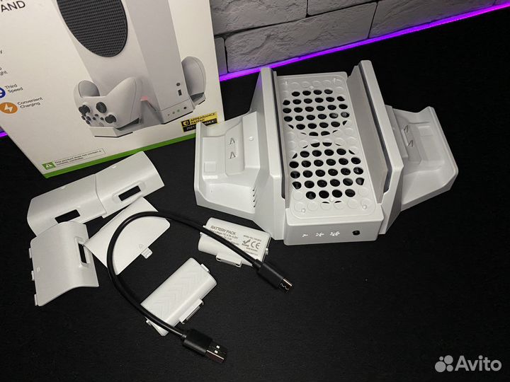 Док станция Xbox S