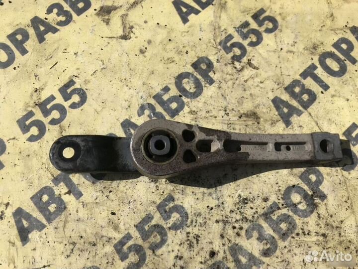 Опора двигателя задняя Volkswagen Golf Plus