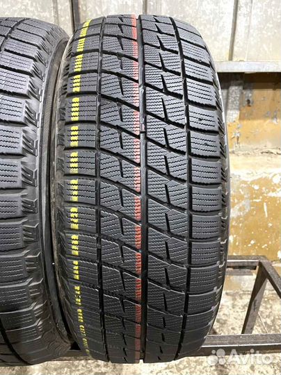 Bridgestone Ice Partner 215/55 R17 94Q