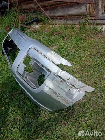 Бампер передний ford fusion 2008 б/у сломанный