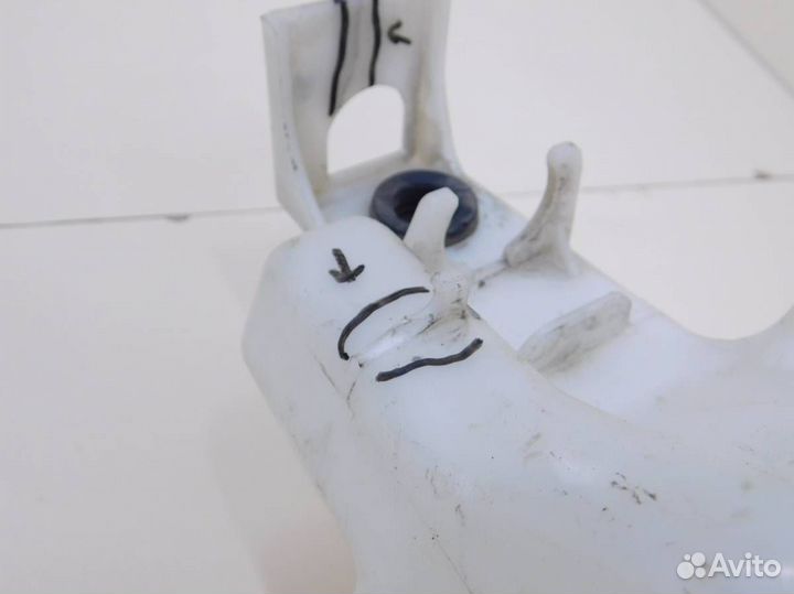 Бачок омывателя лобового стекла Hyundai Solaris 20