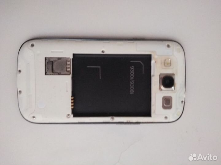 Samsung E2210