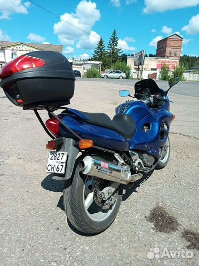 Suzuki gsx 600f katana