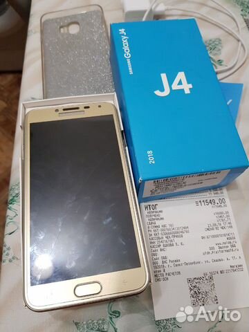 Телефон samsung Galaxy J4 Gold 32 Гб