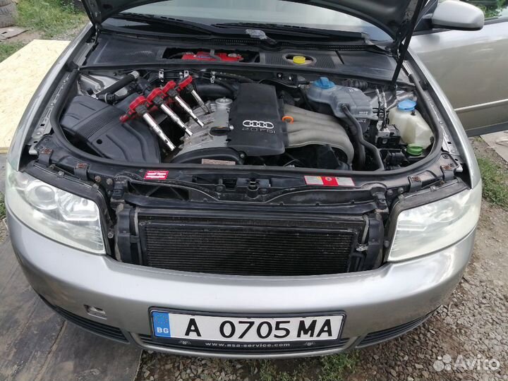 Шторка багажника Ауди А4 В6