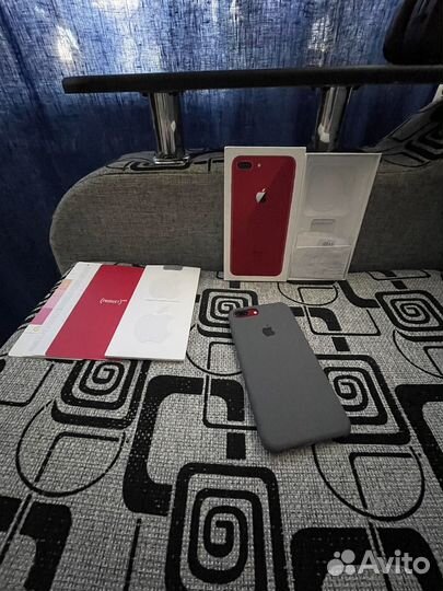 iPhone 8 Plus, 64 ГБ