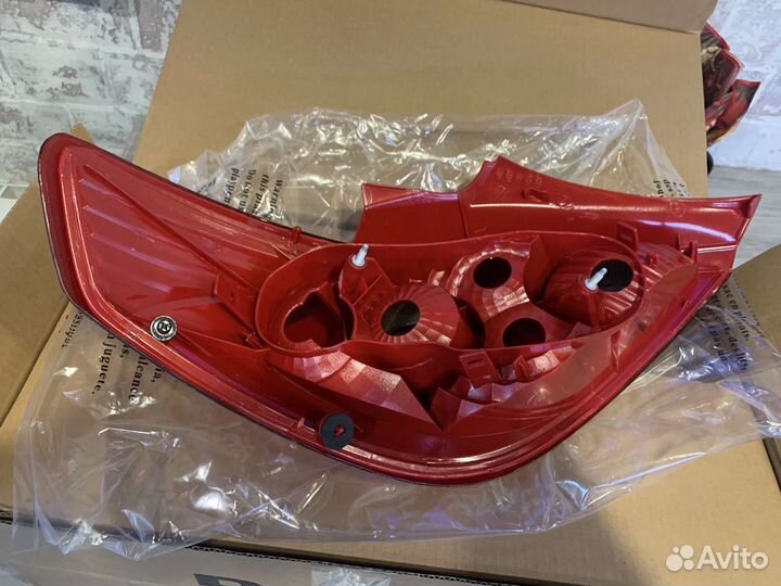 Фонарь задний правый опель корса