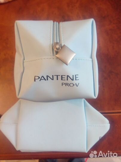 Косметички, сумочки дорожные