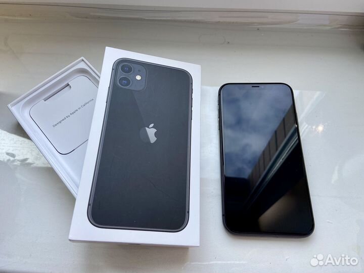 iPhone 11, 64 ГБ