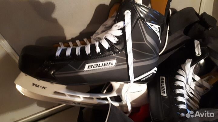 Хоккейные коньки бауэр