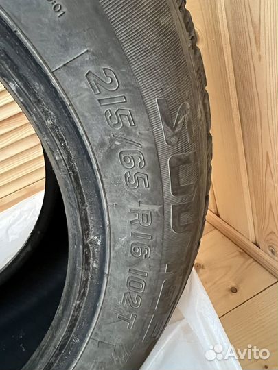 Tigar SUV Ice 215/65 R16 102T