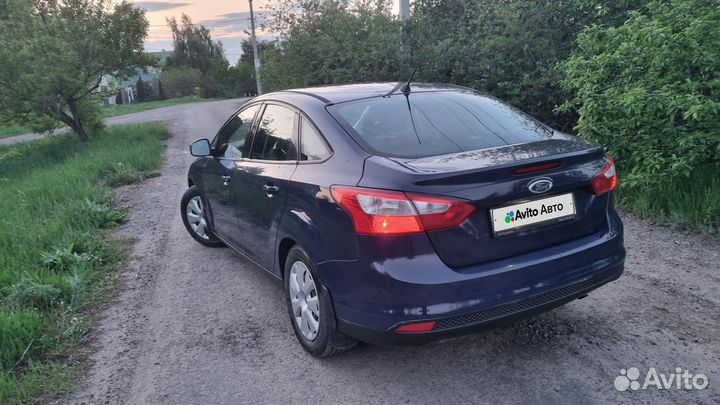 Ford Focus 1.6 МТ, 2012, 301 471 км