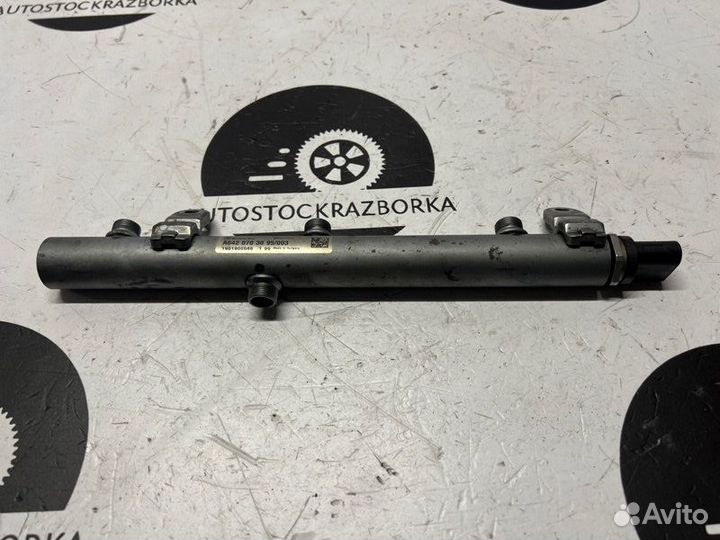 Рампа топливная Mercedes-Benz X-Class W470 OM642