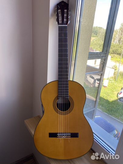 Гитара классическая yamaha CG122MC