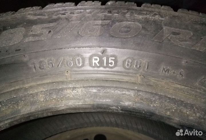 Pirelli Ice Zero 185/60 R15