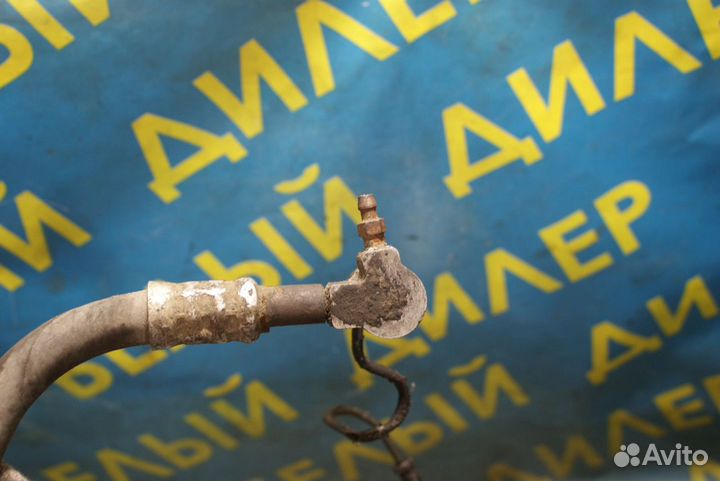 Трубка шланг выжимного подшипника Opel omega B