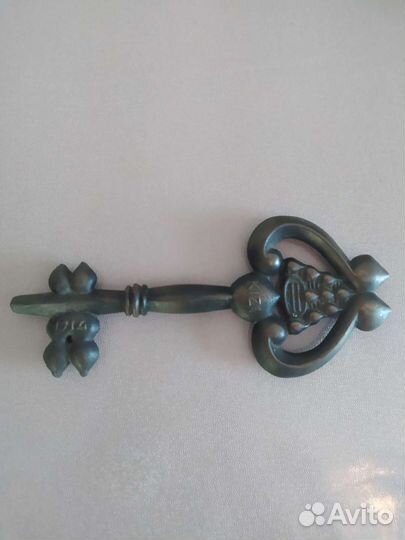 Антикварный старинный Ключ