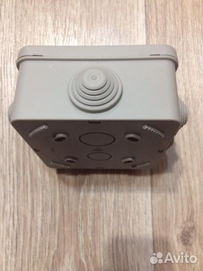 Коробка для монтажа распределительная